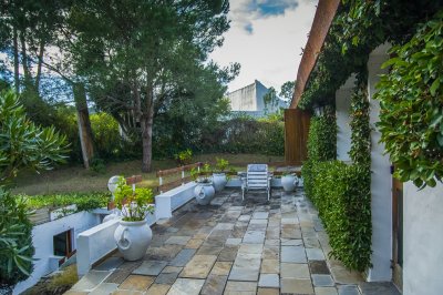 casa en venta de 4 dormitorios en lugano , punta del este  - ndm4873c