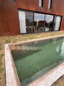 casa cómoda con espacios hermosos de 5 dormitorios en punta piedras  - ndm15525c