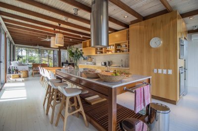 casa en venta de 4 dormitorios en laguna escondida  - ndm10800c