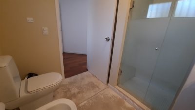 exclusiva casa de 4 dormitorios con piscina en punta del este en venta - ndm2187c