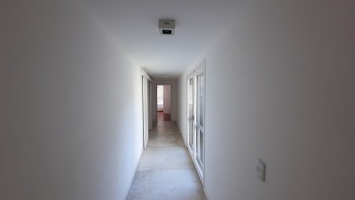 exclusiva casa de 4 dormitorios con piscina en punta del este en venta - ndm2187c