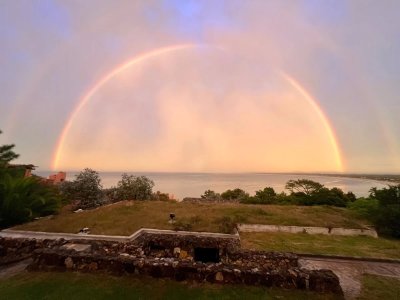vende casa en lomo de la ballena, de 3 dormitorios con vista al mar. - ndm23164c