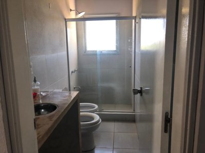 casa en venta de 4 dormitorios en la pedreda - ndm18468c