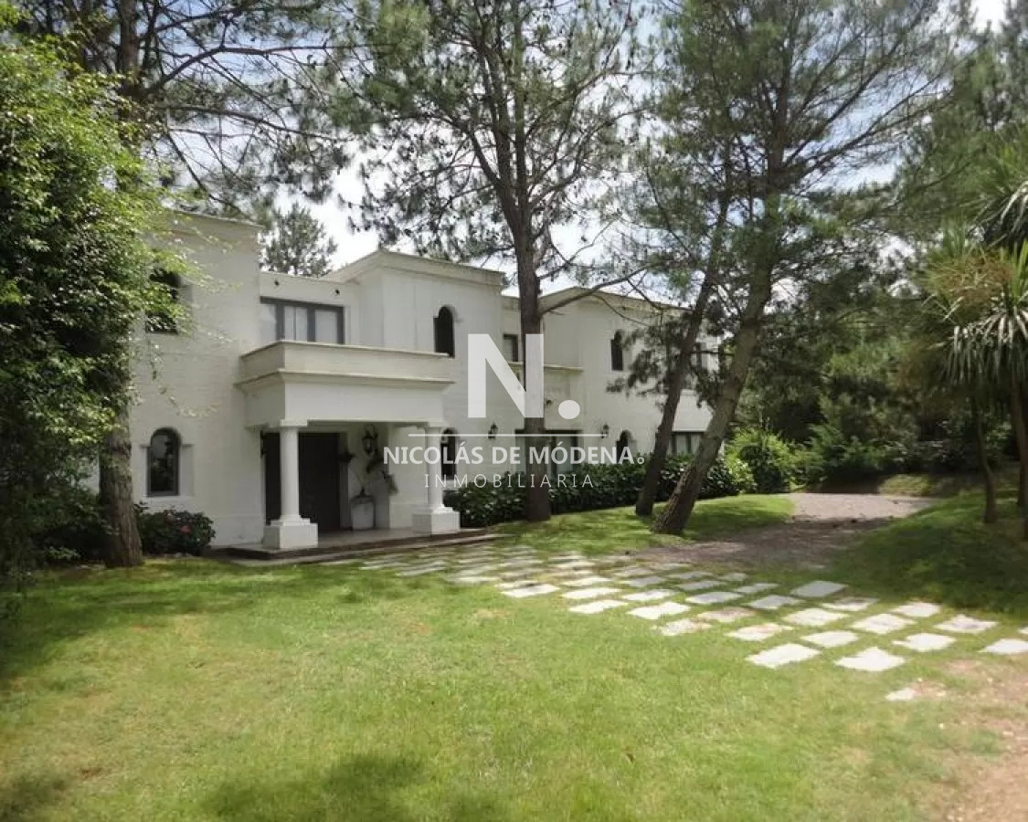 casa de cinco dormitorios en suite - punta del este - ndm14618c