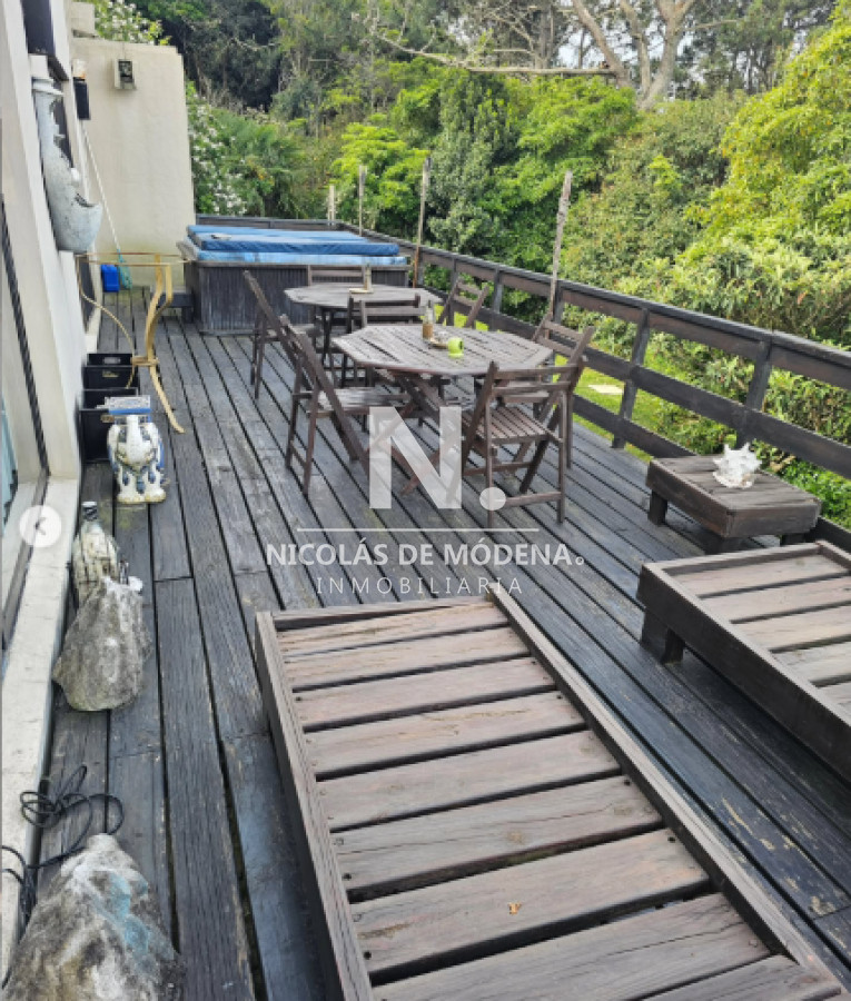 alquila casa luminosa y funcional de 3 dormitorios en punta ballena  - ndm24601c