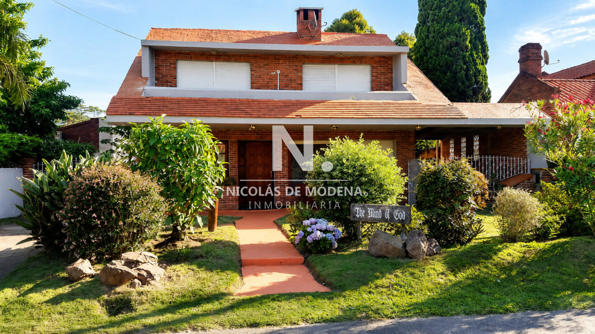 CASA EN VENTA y ALQUILER DE TEMPORADA - MANSA, PUNTA DEL ESTE - NDM6322C