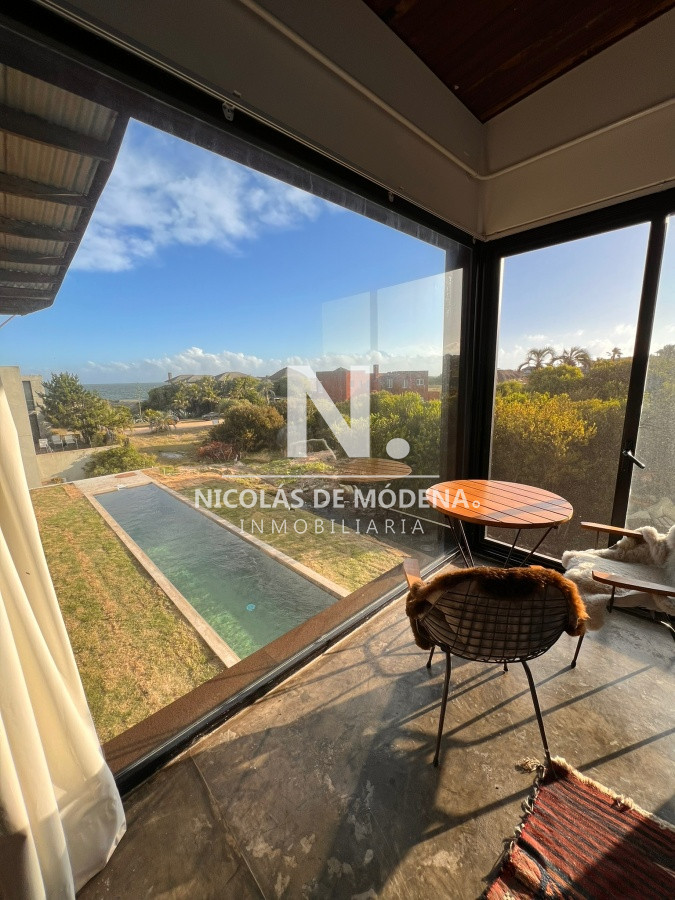 casa cómoda con espacios hermosos de 5 dormitorios en punta piedras  - ndm15525c