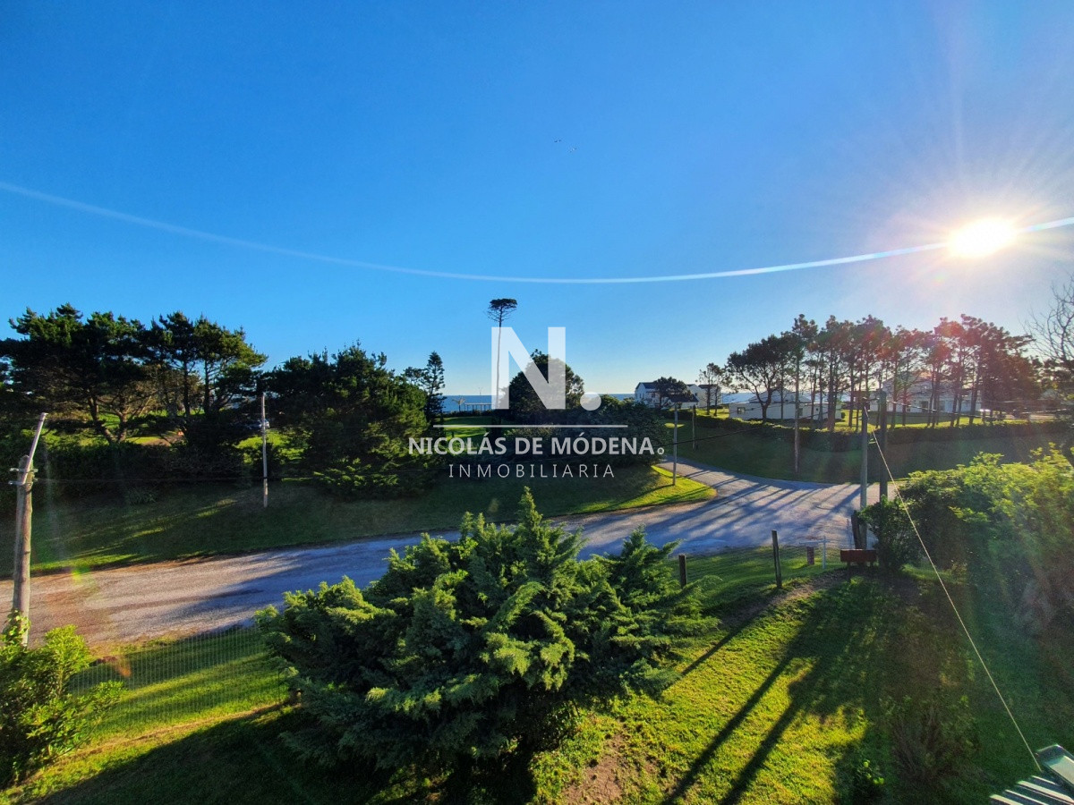 venta de casa 4 dormitorios en playa mansa, punta del este. - ndm9777c