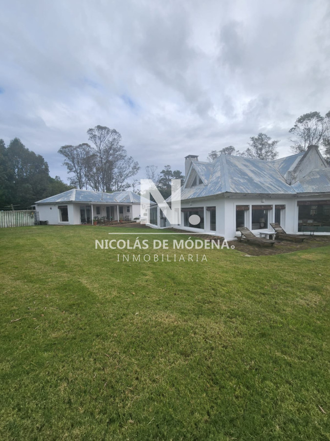 casa de gran tamaño en venta - ndm17614c