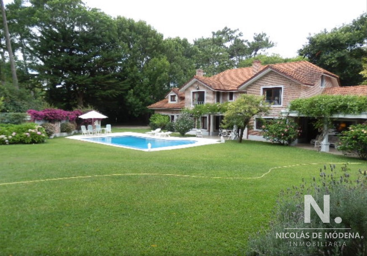 Hermosa casa en venta en el Golf.