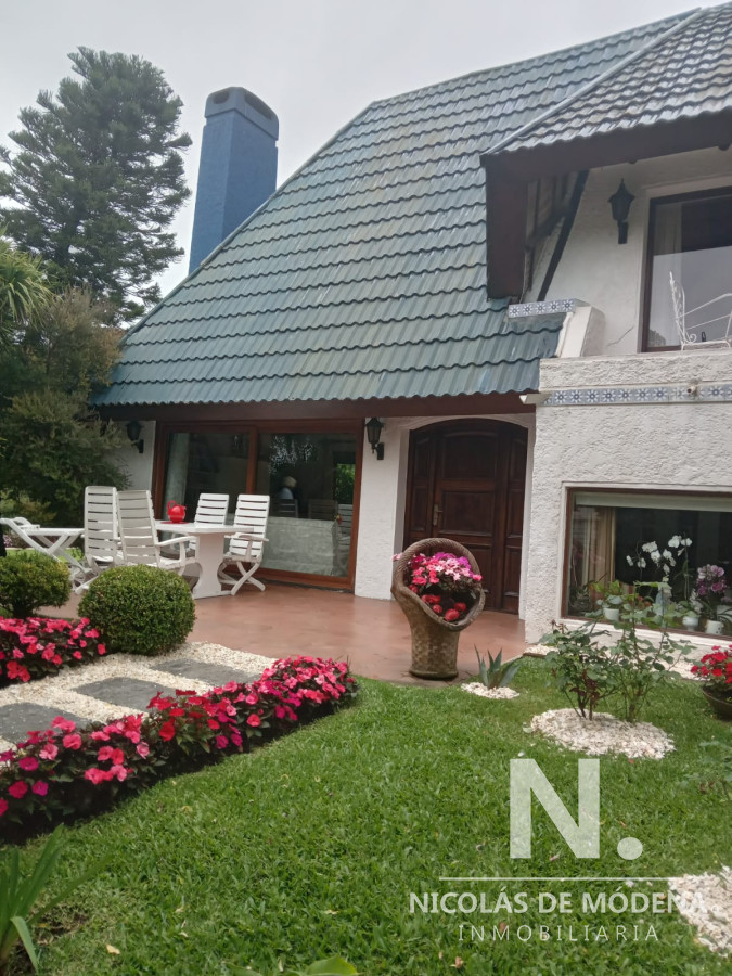 VENTA DE PROPIEDAD EN PLAYA MANSA  