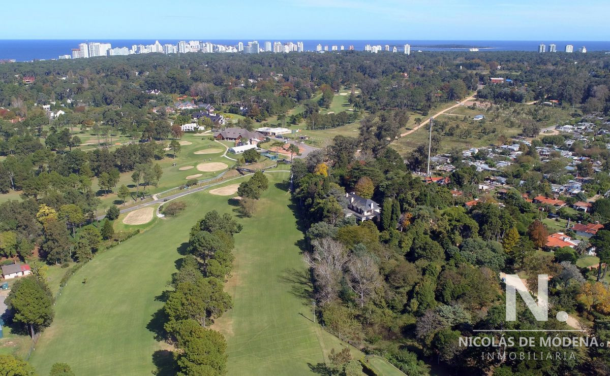 Golf - GoPunta - Portal Inmobiliario de Punta del Este - Maldonado