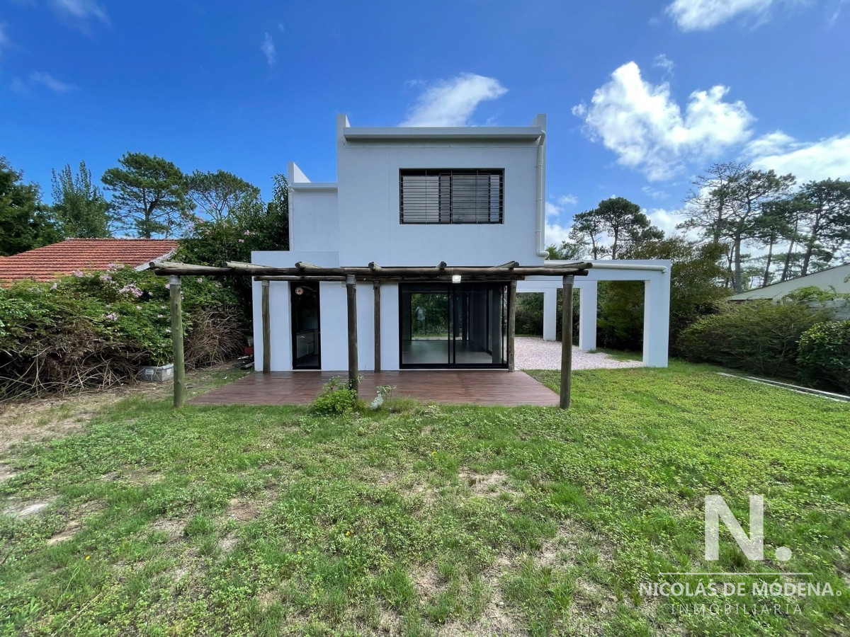 Marly - GoPunta - Portal Inmobiliario de Punta del Este - Maldonado