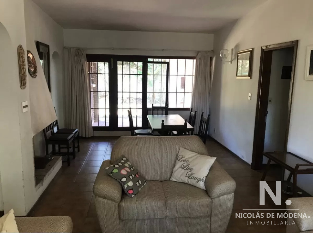 Impresionante casa tradicional en venta