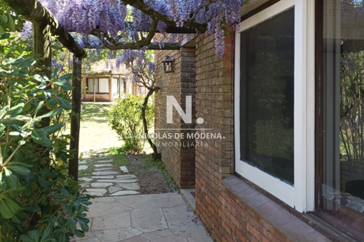Impecable casa comoda y espaciosa en Punta Ballena - GoPunta - Portal Inmobiliario de Punta del Este - Maldonado
