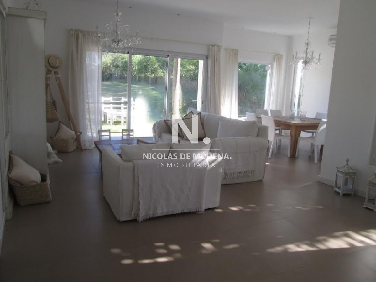 Montoya - GoPunta - Portal Inmobiliario de Punta del Este - Maldonado