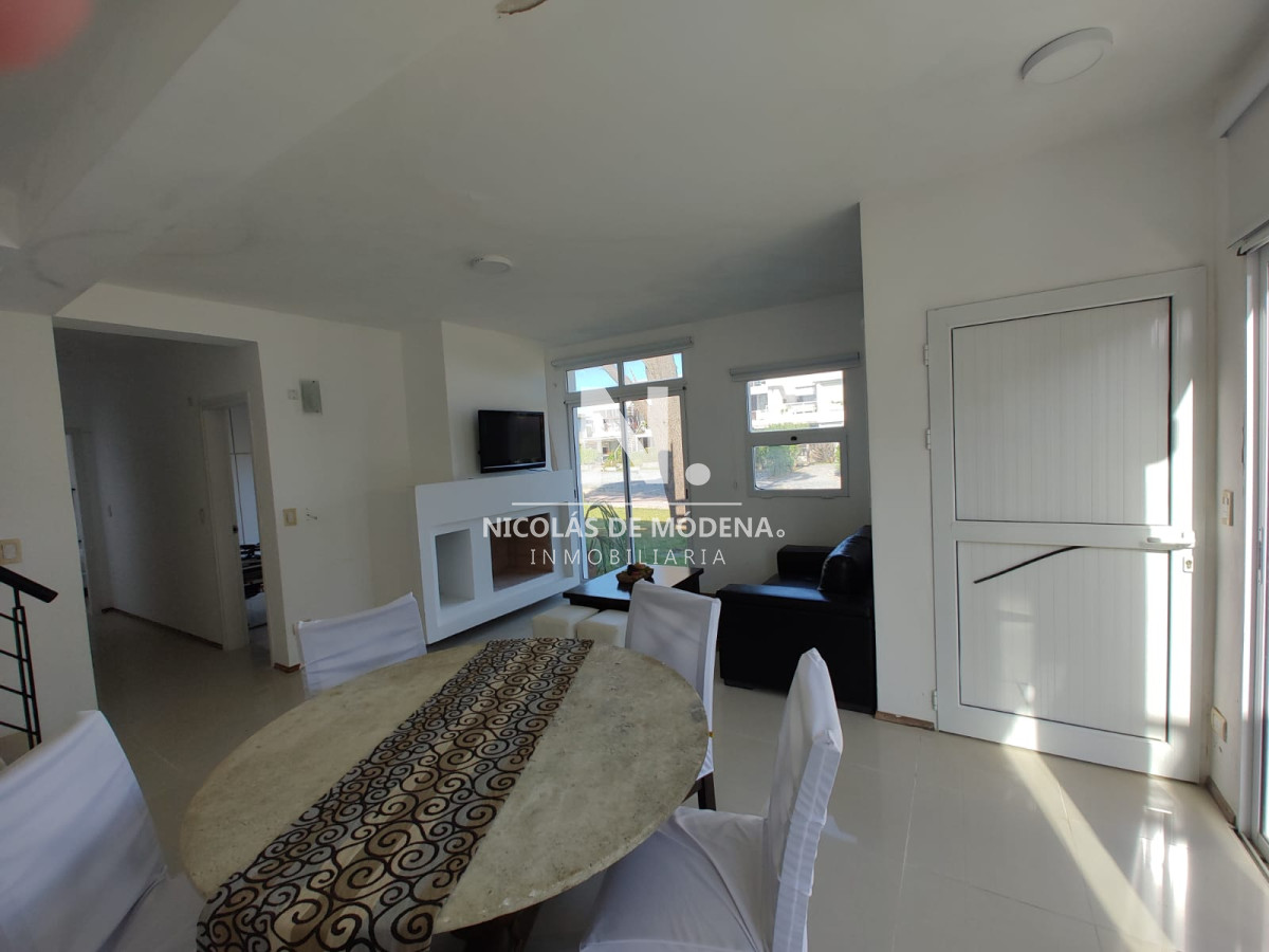 Casa en Manantiales, - GoPunta - Portal Inmobiliario de Punta del Este - Maldonado