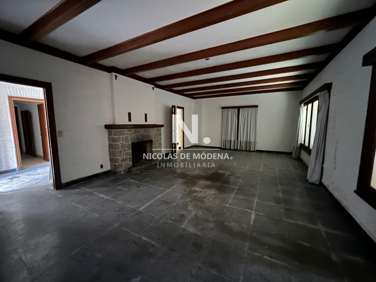 Casa Peninsula , excelente ubicacion , a reciclar , apta para proyecto  - NDM13503C