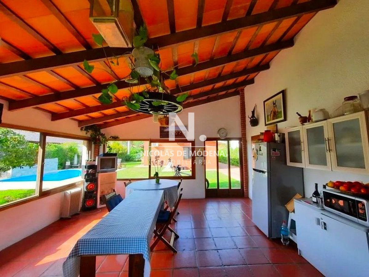 Hermosa casa con piscina!! - GoPunta - Portal Inmobiliario de Punta del Este - Maldonado