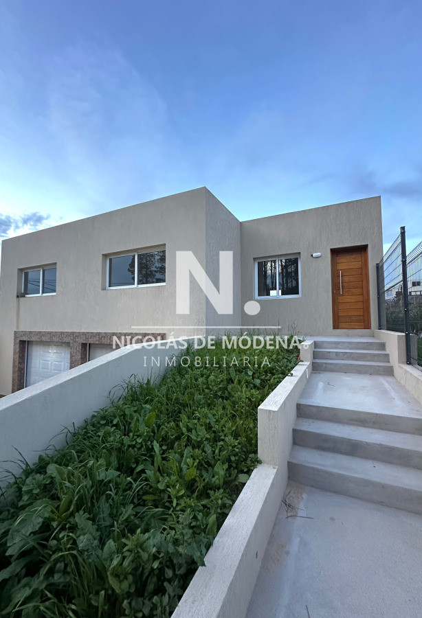 Altos de la Laguna - GoPunta - Portal Inmobiliario de Punta del Este - Maldonado