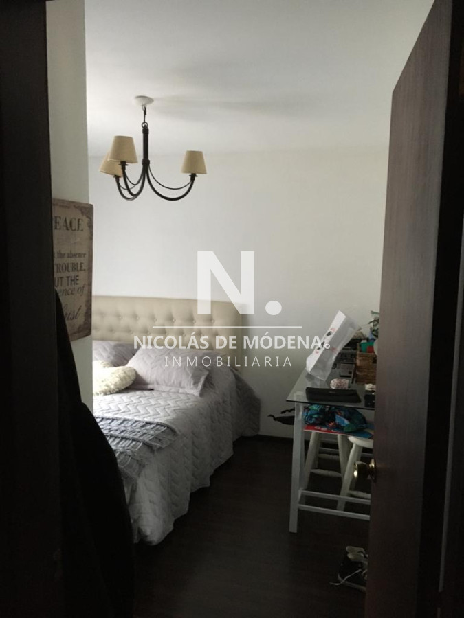 Nicolas d Modena Vende