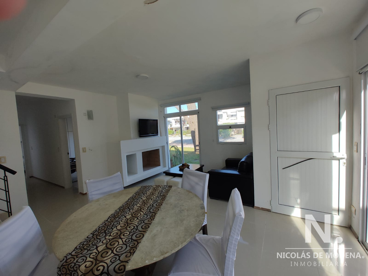 Casa en Manantiales, - GoPunta - Portal Inmobiliario de Punta del Este - Maldonado