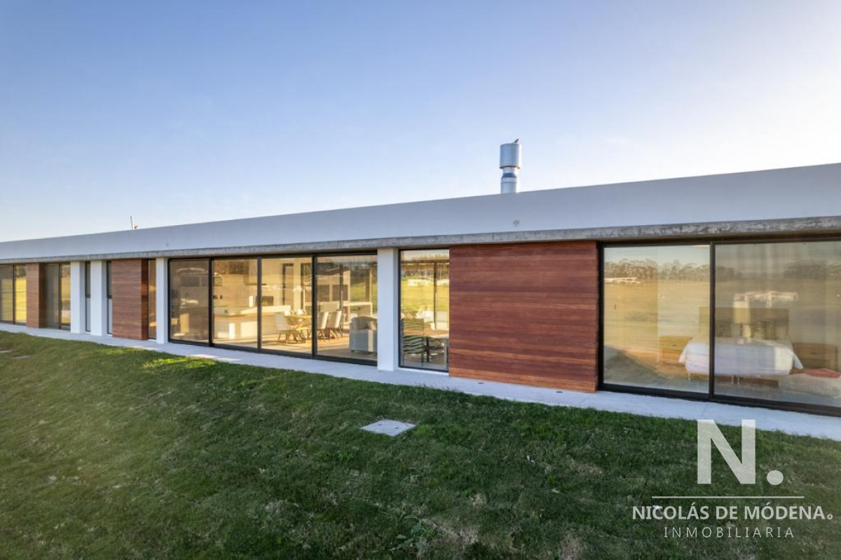 Laguna de los Cisnes - GoPunta - Portal Inmobiliario de Punta del Este - Maldonado
