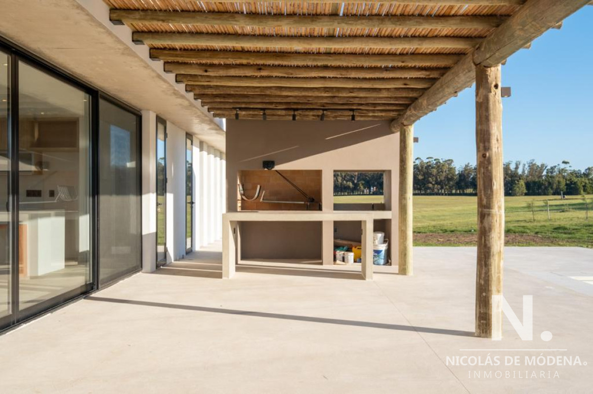 Laguna de los Cisnes - GoPunta - Portal Inmobiliario de Punta del Este - Maldonado
