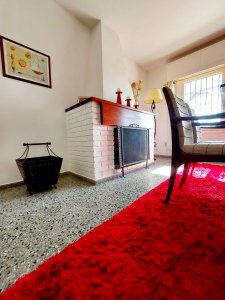 Amplia casa en venta San carlos.