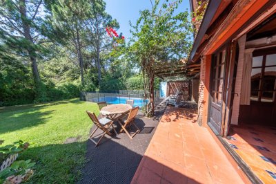 En venta casa de 3 dormitorios en Rincon del Indio.