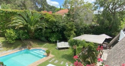 Casa de 4 dormitorios en venta a 300 mts del mar, Punta del Este