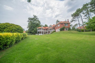 Casa en Punta del Este, Golf