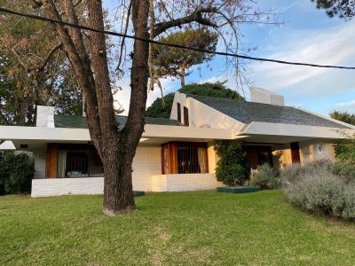 Casa en Punta del Este, Mansa