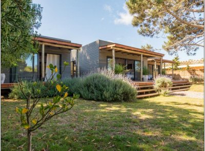Vende casa de 5 dormitorios en suite en Arenas de José Ignacio