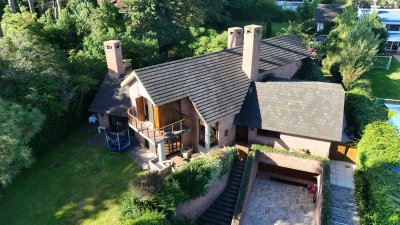 Vende casa de 4 dormitorios en Cantegirl, Punta del Este