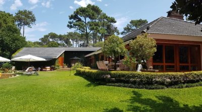 Espectacular Chalet en Playa Brava