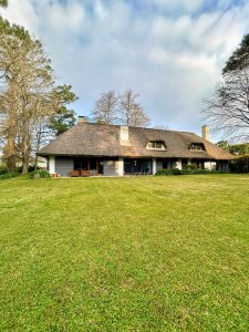 Casa exclusiva en la Zona del Golf, Oportunidad en Punta del Este.