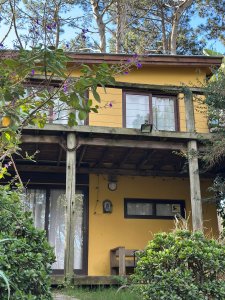 Alquiler anual en Montoya  Punta del Este 3 dormitorios