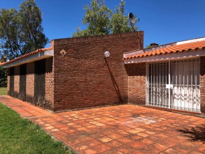 Chalet en venta a solo 50 mts del mar.