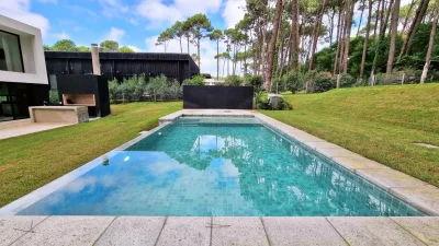 Casa a Estrenar en Barrio Privado. 4 Suites, Piscina climatizada, losa radiante.