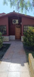 Vende casa en Piriapolis de 4 dormitorios, excelente ubicación.