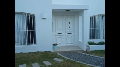 Gran oportunidad de casa en excelente zona 