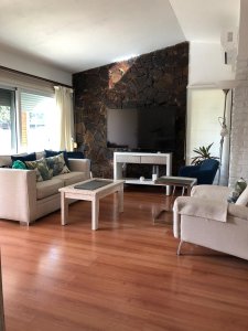 Casa en Venta - Playa Mansa Punta del este