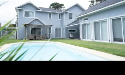 En venta casa de 4 dormitorios en Punta del Este, Barrio Privado La Arbolada.