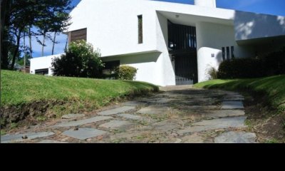 Casa en VENTA -  Punta del Este, Playa Mansa.