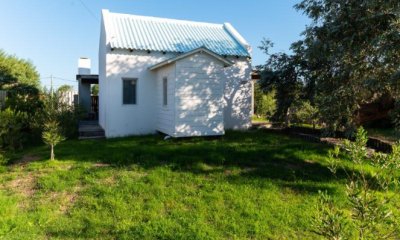 Casa en La Juanita en venta, de 2 dormitorios.
