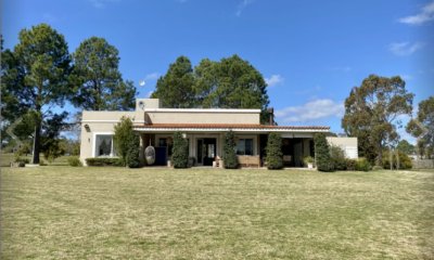 Vende casa de 4 dormitorios, en la Barra- El Quijote
