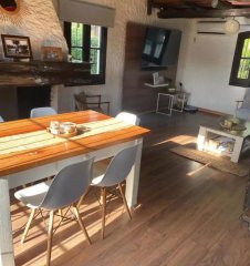 Vende casa en Mansa a metros del mar de 2 dormitorios.