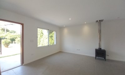 Imperdible oportunidad de Casa a estrenar de 3 dormitorios, en Cantegril, Punta del Este