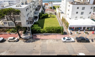 Espectacular propiedad frente al mar en la Pensinula, exclusiva